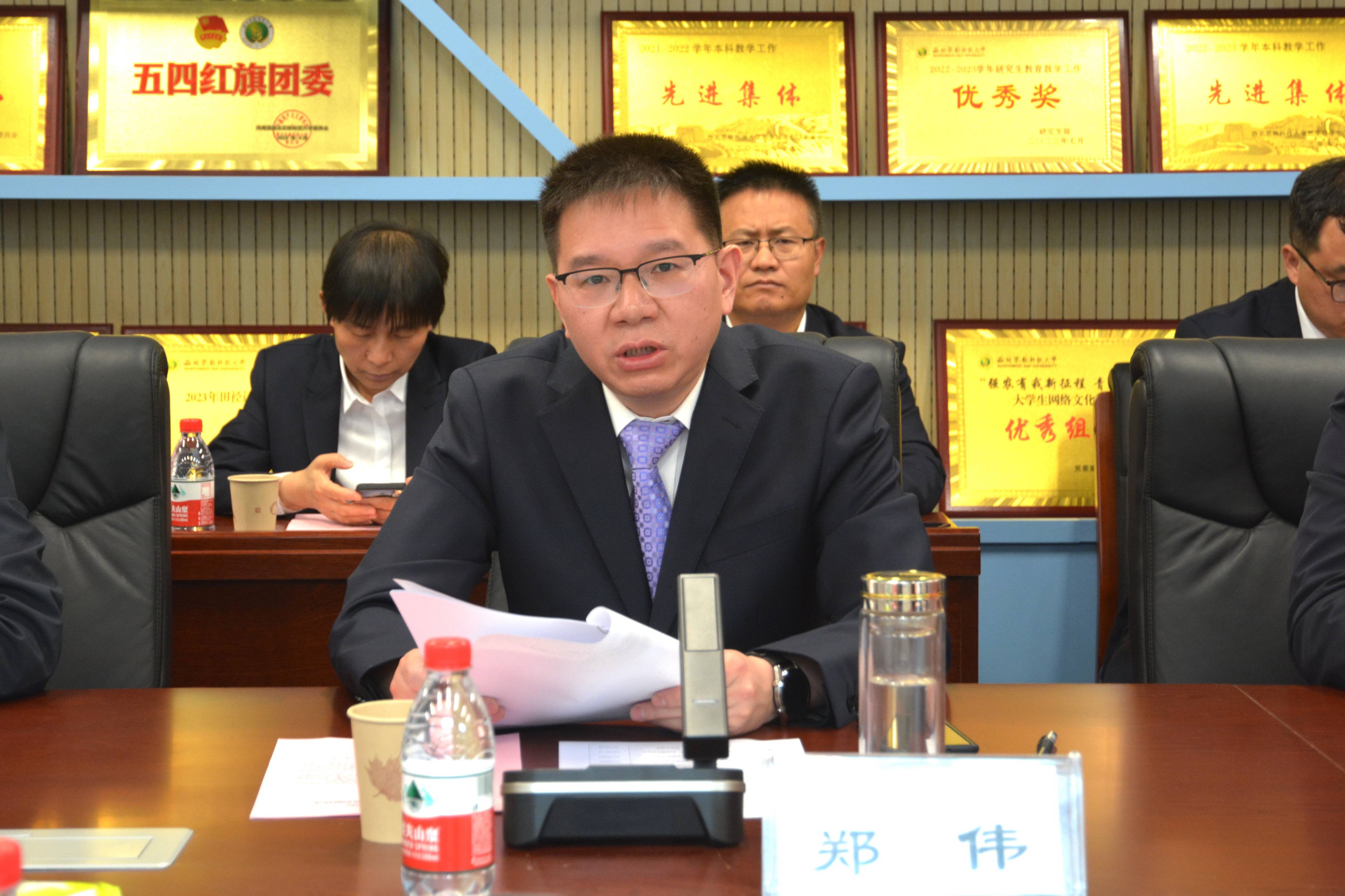 3.91唐伯虎
党委书记郑伟介绍校庆工作安排及“李仪祉基金”捐赠情况(1).jpg